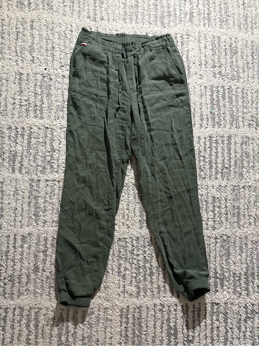 Tommy Hilfiger olive green jogger tie waist loose fit pants size XXS